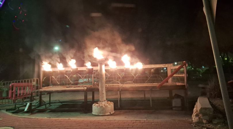 חנוכיה קיבוץ להב